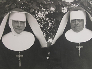 Foundresses